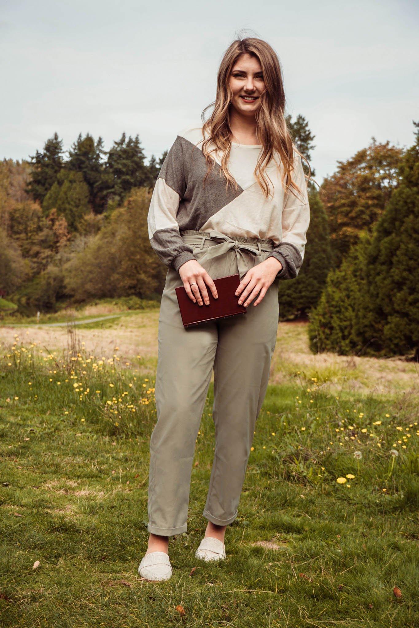 London Sweater Top - Bee The Light