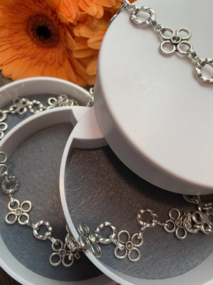 The Danica Necklace - Bee The Light